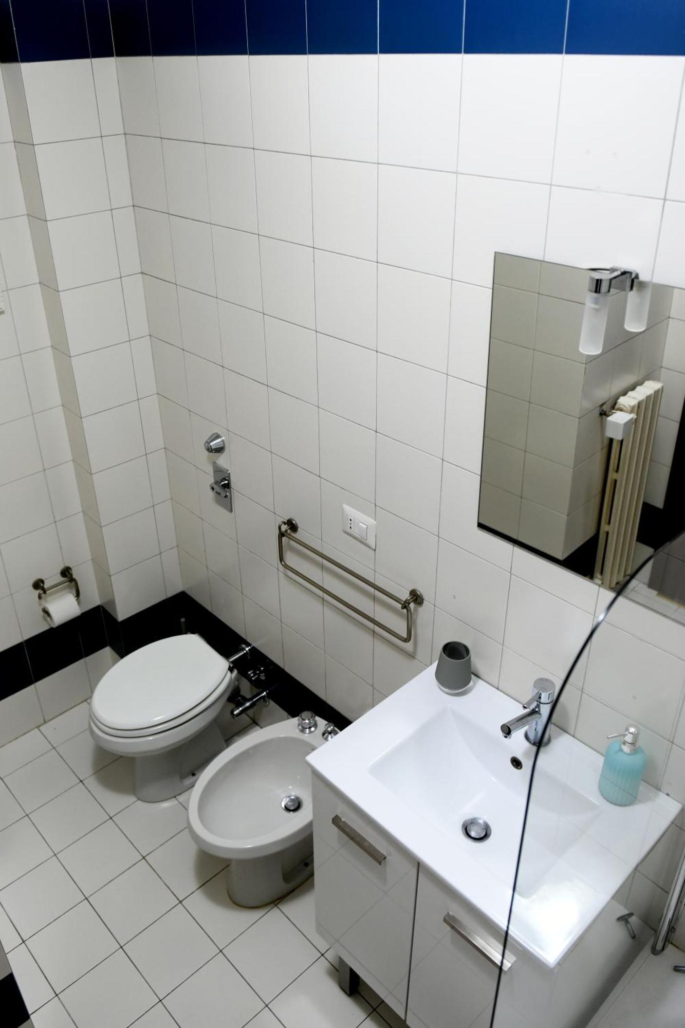 Appartement Nest For Two Three Min From Duomo Milaan